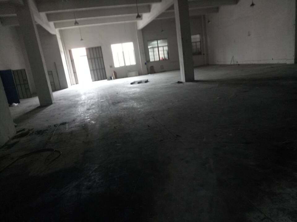 武进区邹区灯具城1300方单层厂房出租